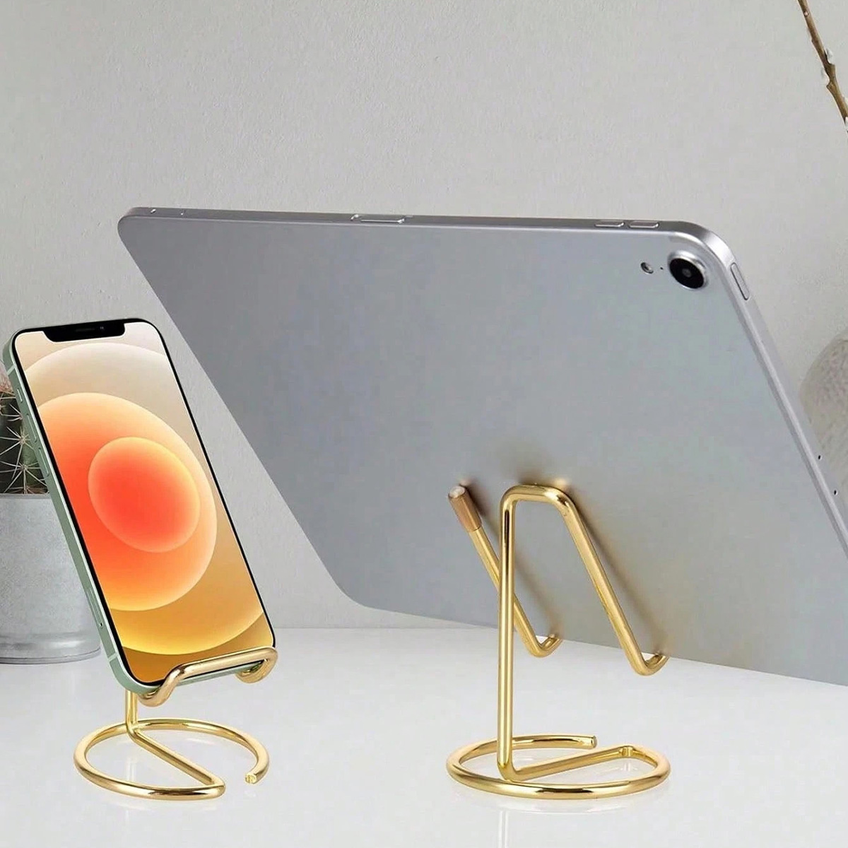 책상용 휴대용 휴대폰 스탠드 간단한 금속 명함 홀더 범 - Tablet Phone Accessories 리뷰 및 가격